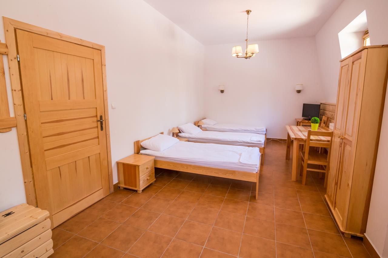 Hotel Kurpiowska Kraina à Wydmusy Extérieur photo