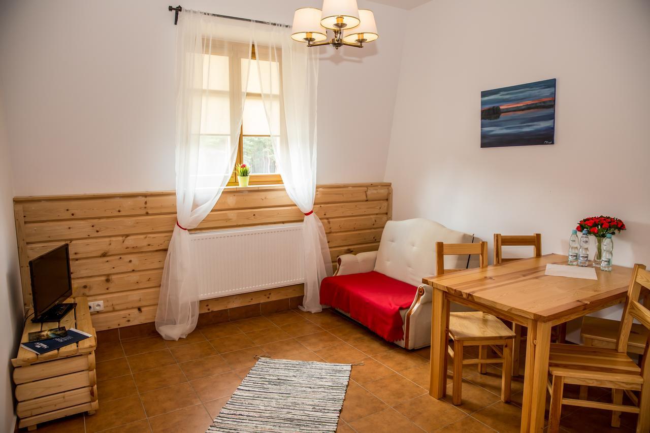 Hotel Kurpiowska Kraina à Wydmusy Extérieur photo