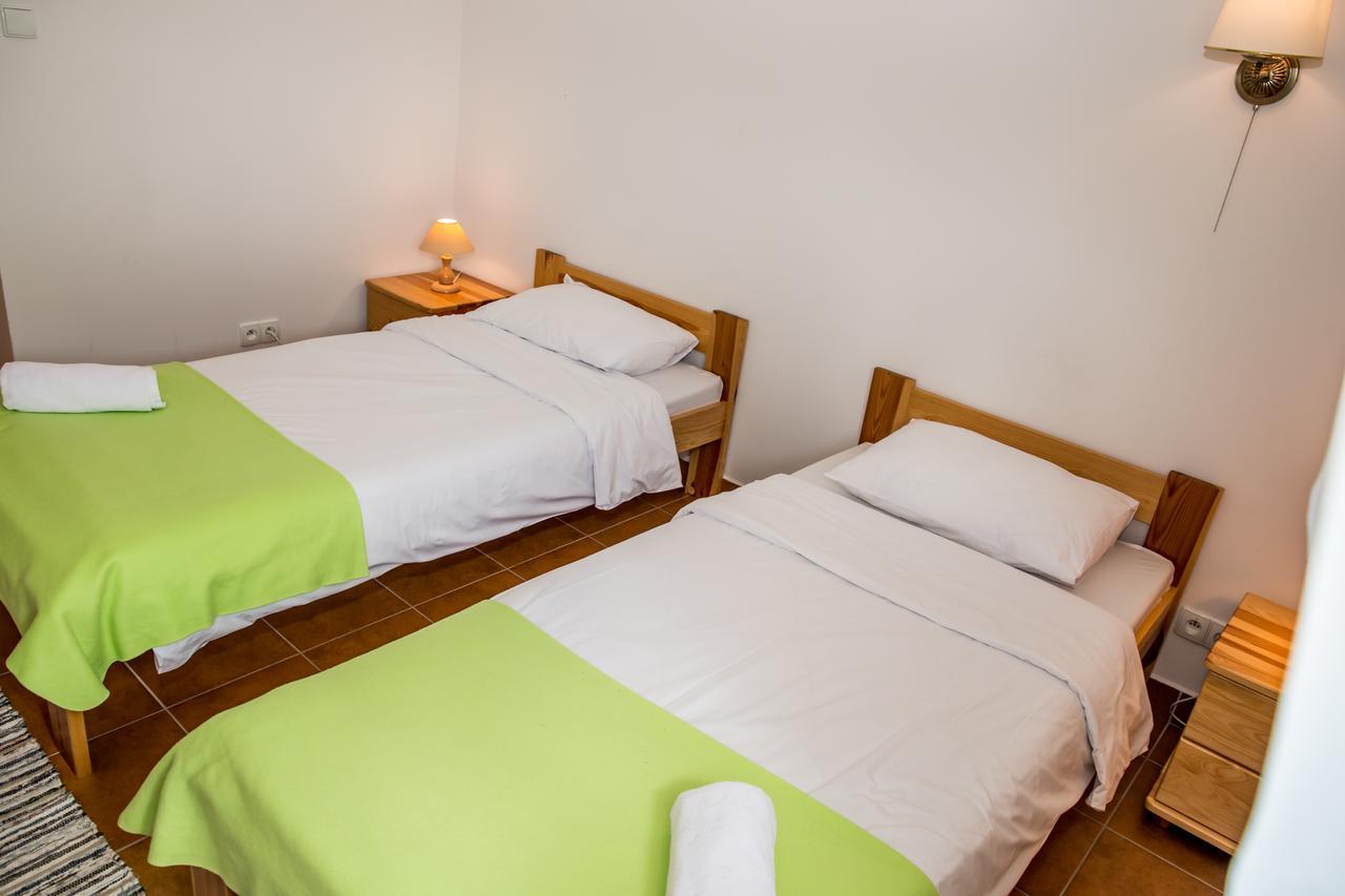 Hotel Kurpiowska Kraina à Wydmusy Extérieur photo